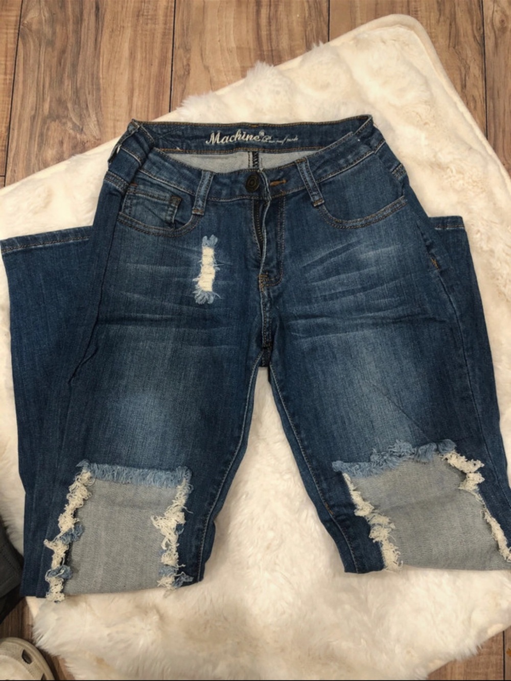 Machine Brand Distressed Dark Blue Women's Jeans size 27